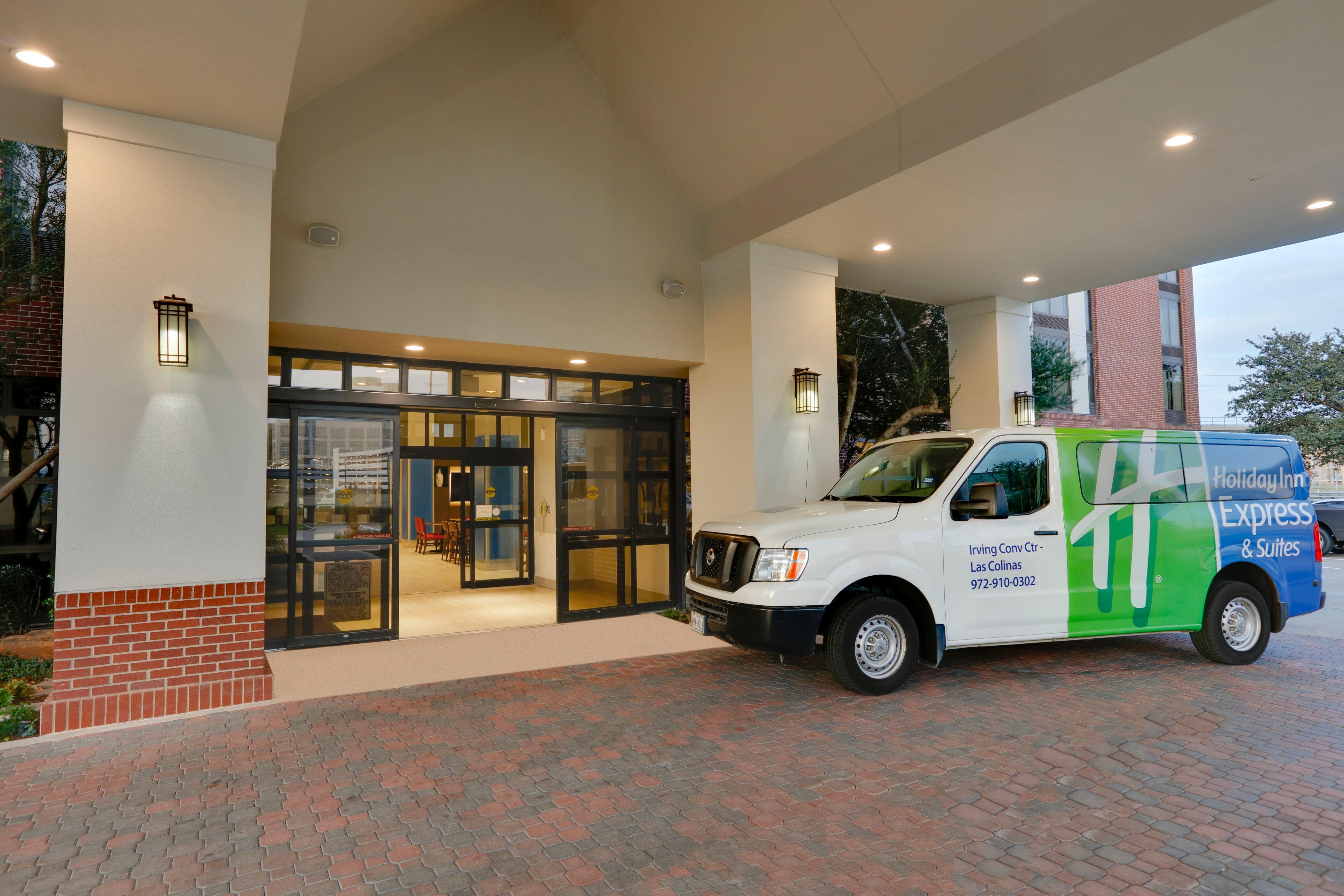 Holiday Inn Express & Suites Irving Conv Ctr - Las Colinas By Ihg Exterior photo
