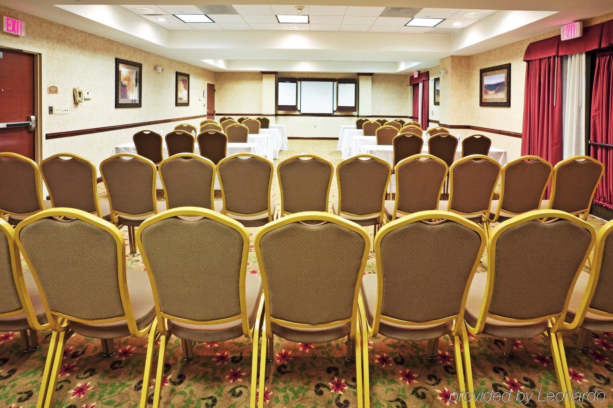 Holiday Inn Express & Suites Irving Conv Ctr - Las Colinas By Ihg Facilities photo