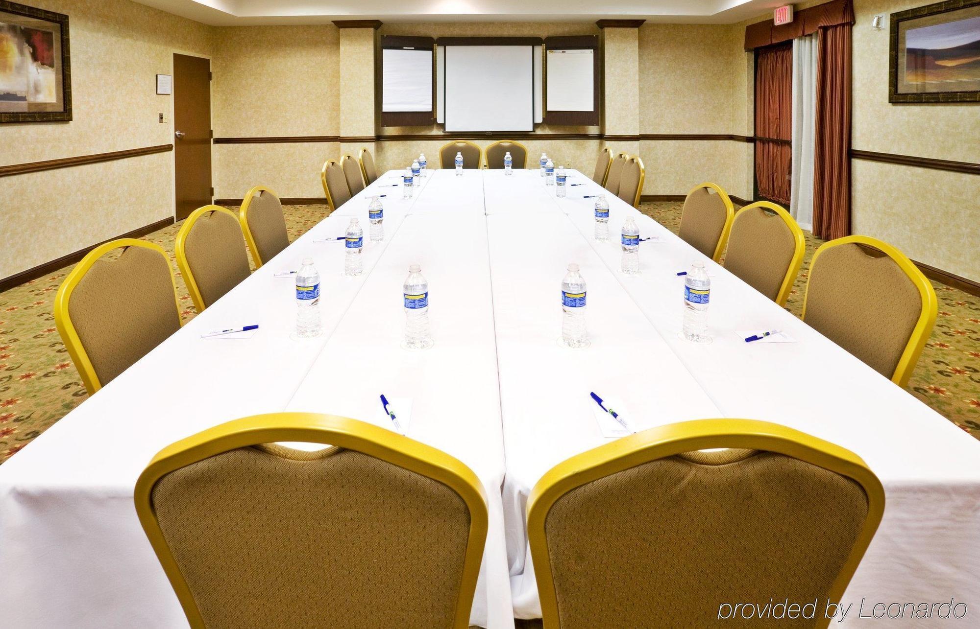Holiday Inn Express & Suites Irving Conv Ctr - Las Colinas By Ihg Facilities photo