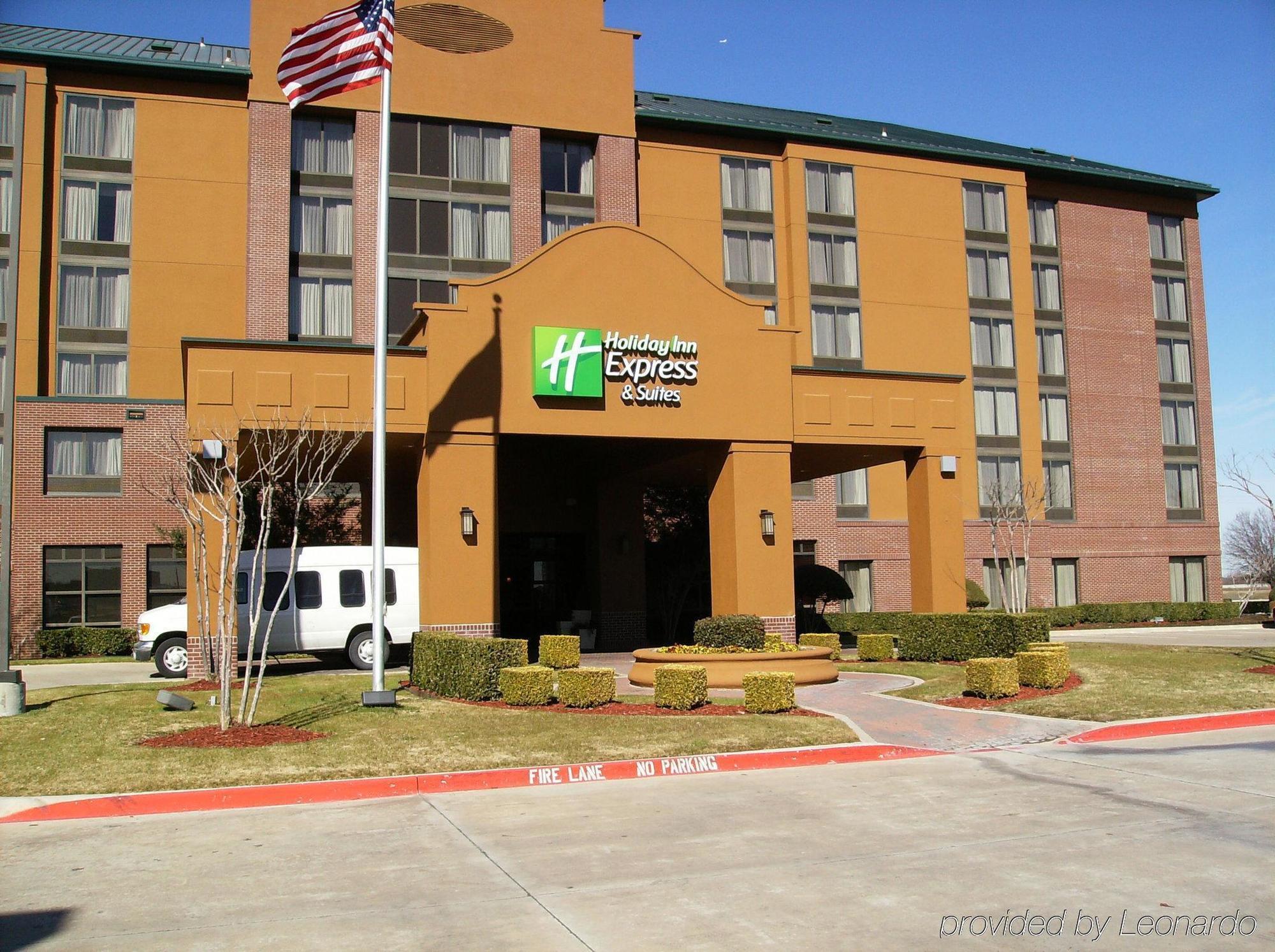 Holiday Inn Express & Suites Irving Conv Ctr - Las Colinas By Ihg Exterior photo